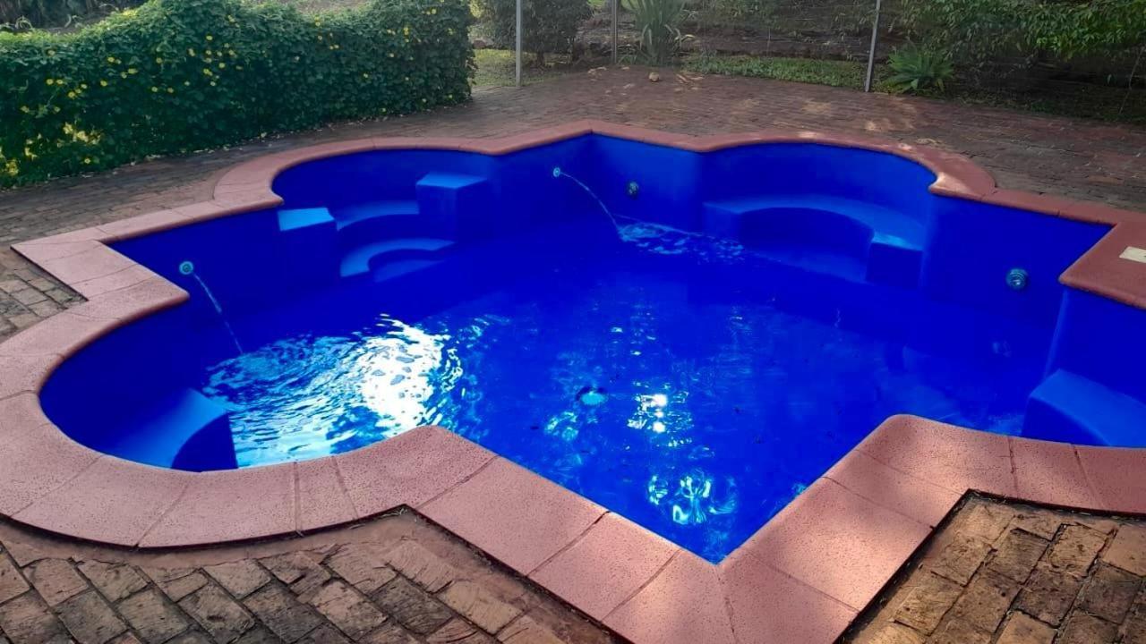 Posada Yvoty Hotel Puerto Iguazú Eksteriør billede