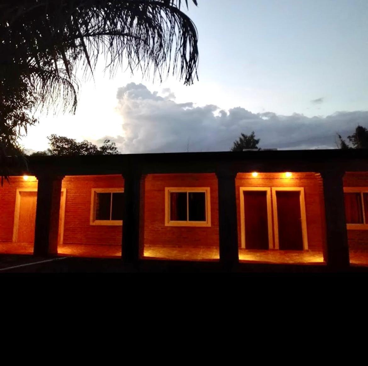 Posada Yvoty Hotel Puerto Iguazú Eksteriør billede