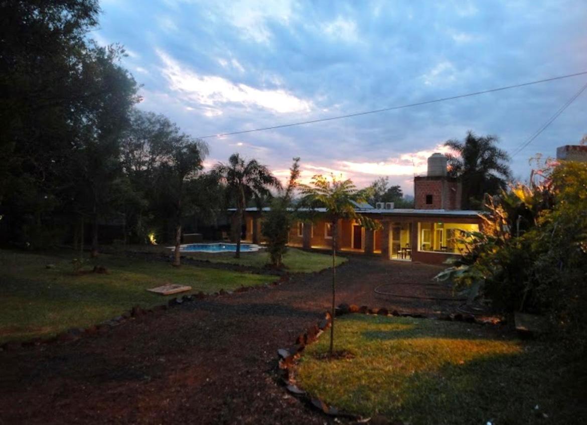 Posada Yvoty Hotel Puerto Iguazú Eksteriør billede